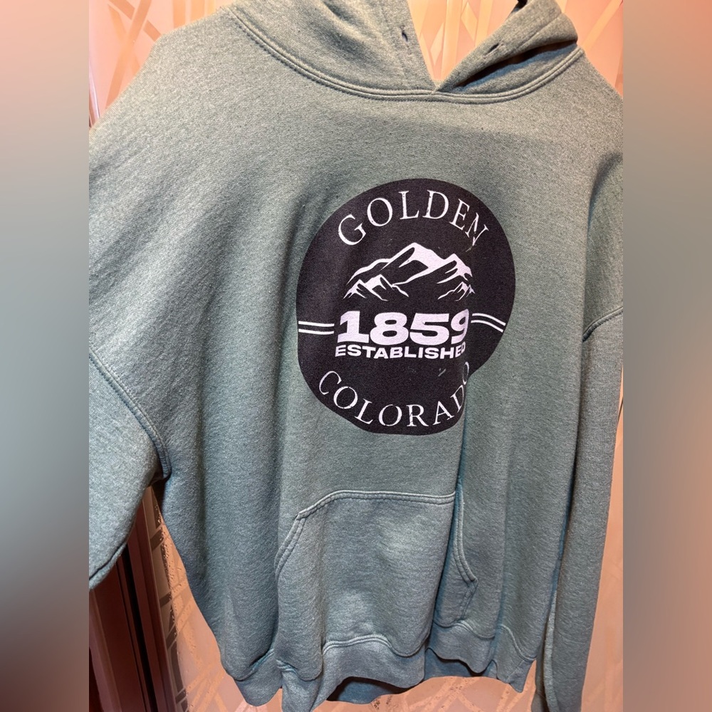 golden colorado hoodie